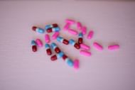 Aspirin has side effects that you should be aware of for your health. (Image via Unsplash/Thought Catalog)